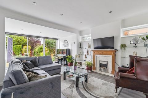 5 bedroom detached house for sale, Winchester Drive, Pinner, HA5