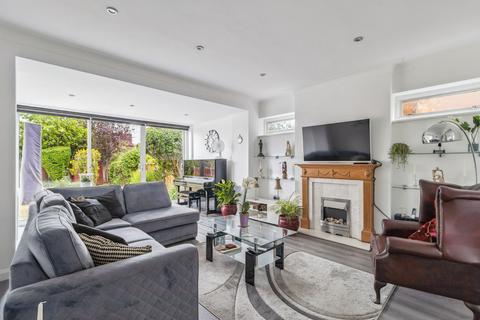 undefined, Winchester Drive, Pinner, HA5