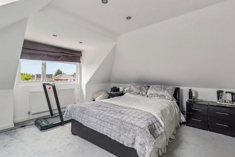 undefined, Winchester Drive, Pinner, HA5