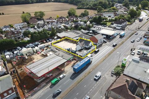 undefined, Brighton Road (R), Tadworth KT20