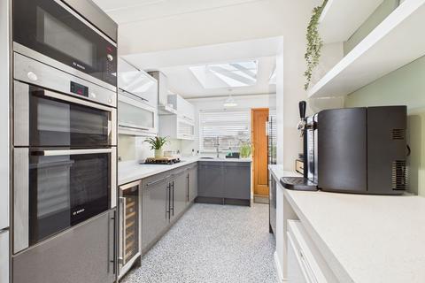 4 bedroom terraced house for sale, Southend Road, Stanford-Le-Hope, SS17