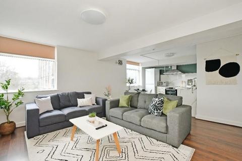 4 bedroom apartment to rent, Broomgrove Road, Sheffield S10