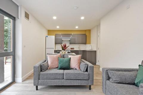 2 bedroom apartment to rent, Broomgrove Road, Sheffield S10
