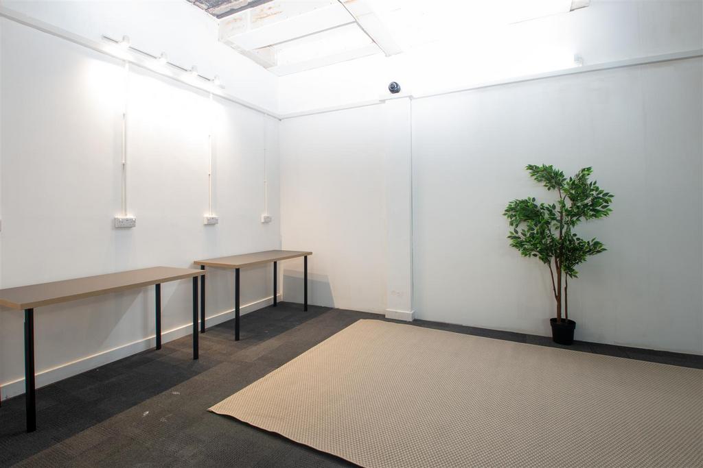 Gamesroom 6.jpg