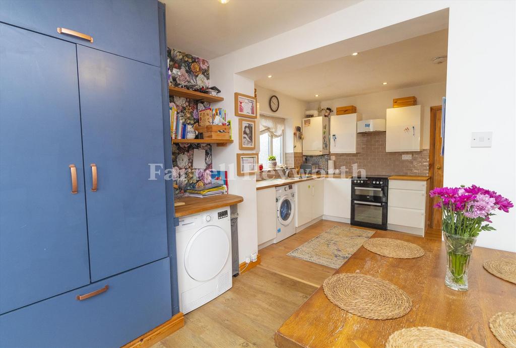 Kitchen Dining 2