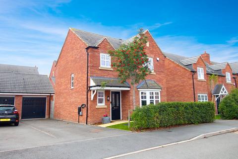 3 bedroom detached house for sale, Muirhead Rise, Houlton, Rugby, CV23