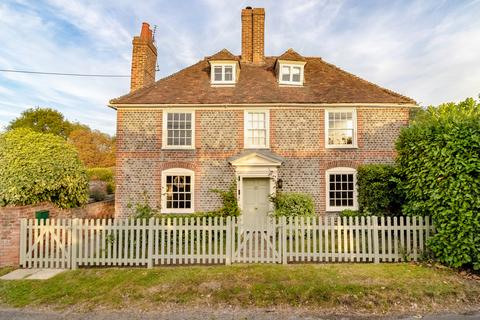 Cellar Hill Farm House Cellar Hill, Lynsted, Sittingbourne, ME9 9QY