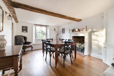 Cellar Hill Farm House Cellar Hill, Lynsted, Sittingbourne, ME9 9QY