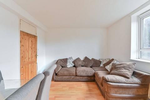 Randisbourne Gardens, Beckenham Hill, London, SE6