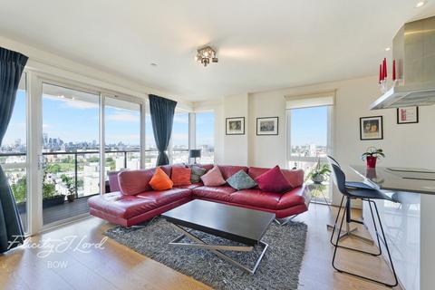 2 bedroom apartment for sale, Hay Currie Street, LONDON