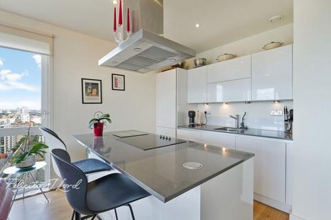 2 bedroom apartment for sale, Hay Currie Street, LONDON