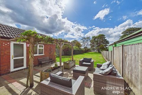 3 bedroom detached house for sale, Southwell Road East, Mansfield NG21