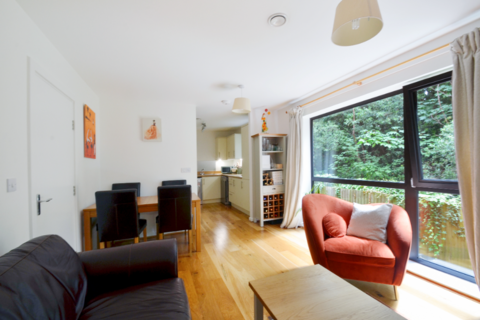 2 bedroom apartment for sale, at Chiltonian Mews, 9 Staplehurst Road, London SE13