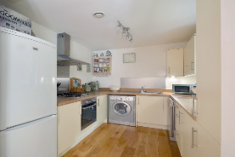 2 bedroom apartment for sale, at Chiltonian Mews, 9 Staplehurst Road, London SE13