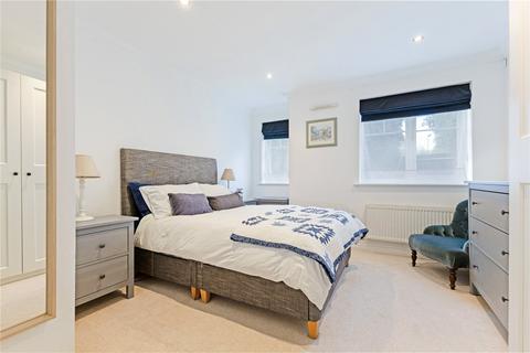 undefined, Hurlands Close, Farnham, Surrey, GU9