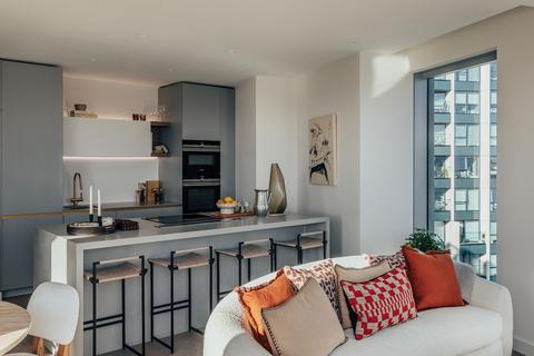 undefined, Peninsula Riverfront, 4 Cutter Lane, Greenwich Peninsula, SE10