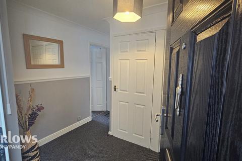 undefined, Bryngolau, Tonyrefail, Porth CF39