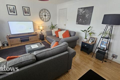 undefined, Bryngolau, Tonyrefail, Porth CF39