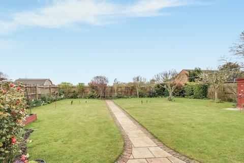3 bedroom detached bungalow for sale, Cross Road, Sutton St. Edmund, PE12