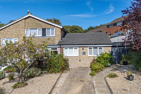4 bedroom semi-detached house for sale, Birch Way, Hastings