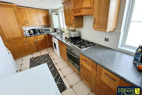 2 bedroom apartment for sale, Kidman Close, Gidea Park, Romford, RM2