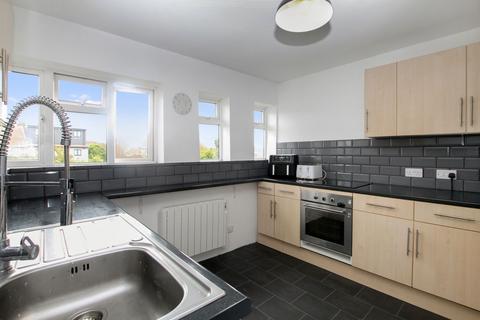 undefined, Dunedin Road, Rainham RM13