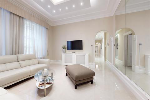 undefined, PARK MANSIONS, KNIGHTSBRIDGE, London, SW1X