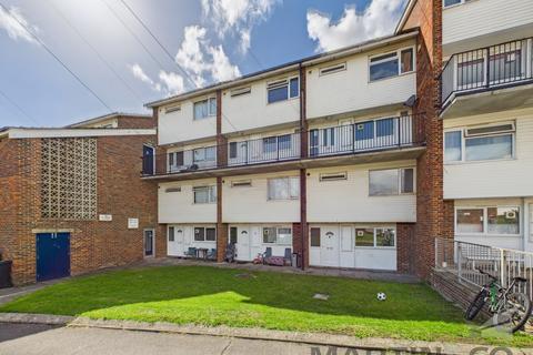 3 bedroom maisonette for sale, Lumsden Road, Southsea