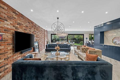 undefined, Dobree Avenue, London, NW10