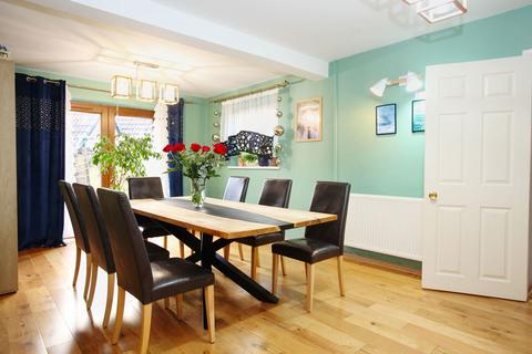 5 bedroom detached house for sale, Church Street, Caerphilly CF83