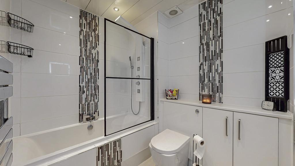 65-print-77 Lancefield Quay Flat 11 39