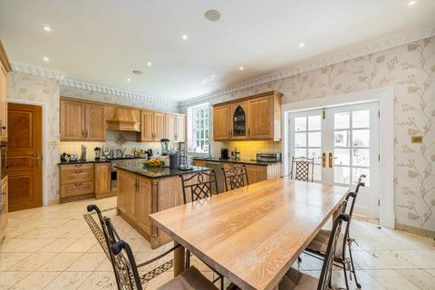 undefined, Byron Drive, London N2