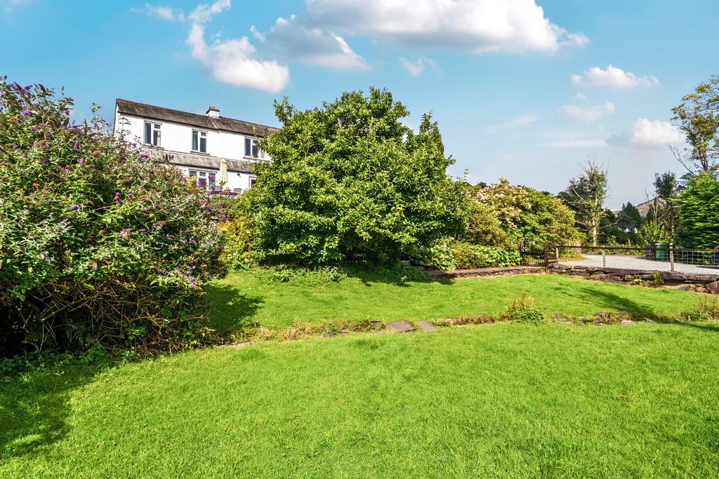 Kirkley Bank and Garden