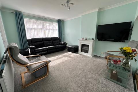 undefined, Staveley Road, Dunstable LU6