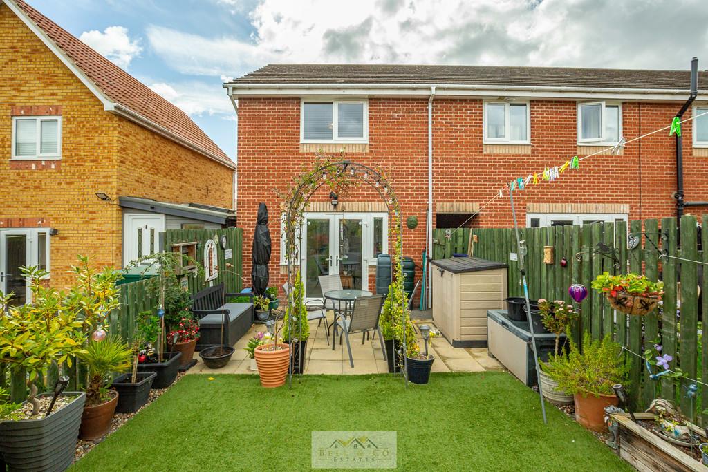 Back garden 1.4