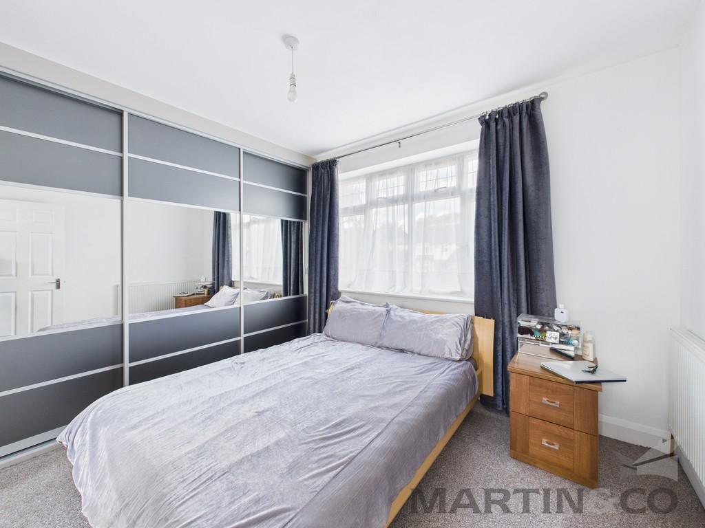 21 Bedroom 3
