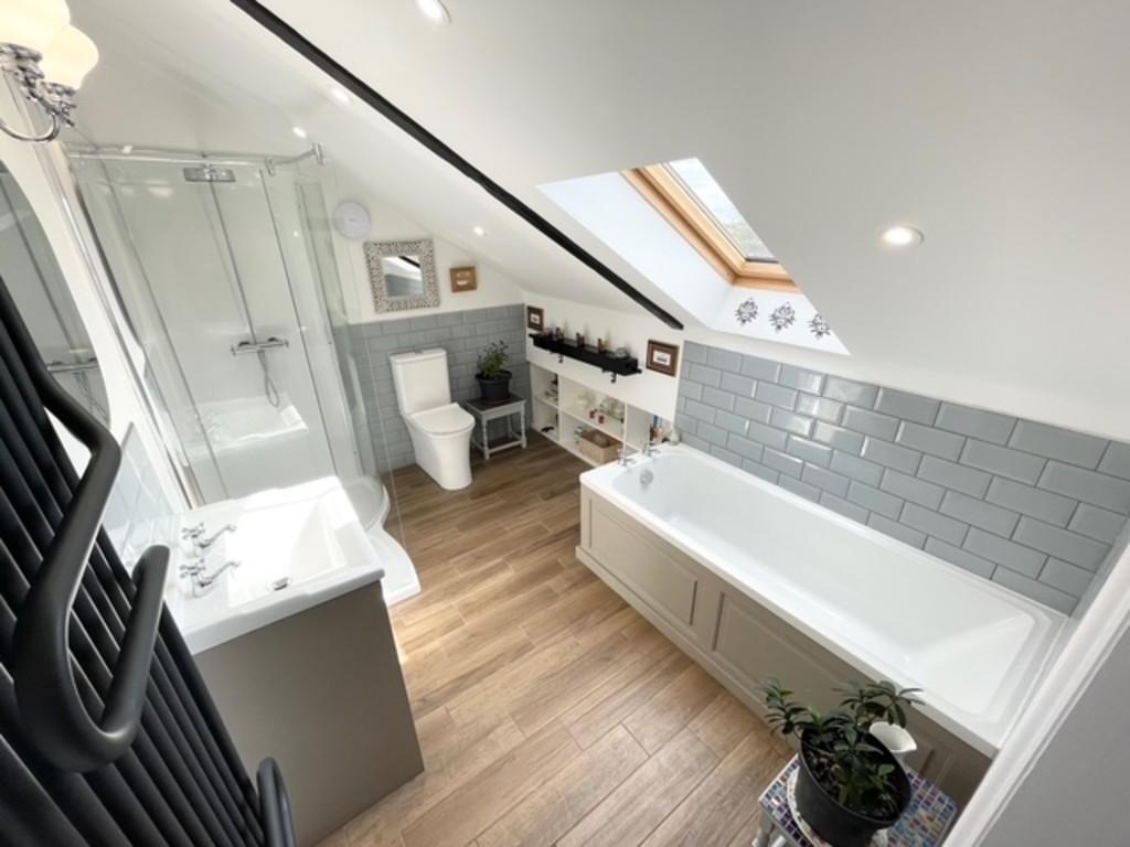 Ensuite5