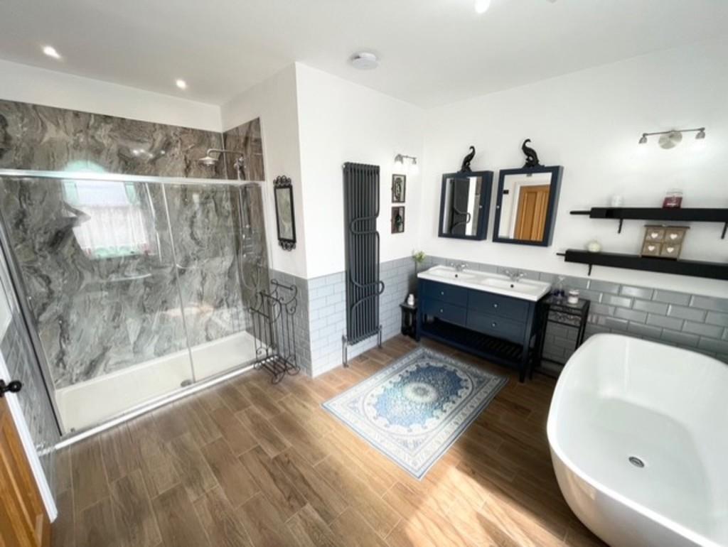Master Bath1