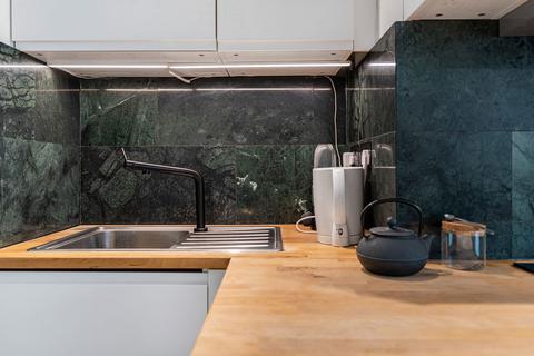 46 Croftongate Way, London, SE4 2DL