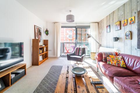 2 bedroom apartment for sale, Hornsey Street, Holloway, London, N7