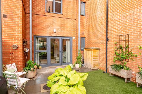 undefined, Bemerton Street, Islington, London, N1