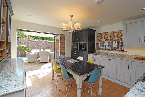 undefined, Gaston Street, East Bergholt