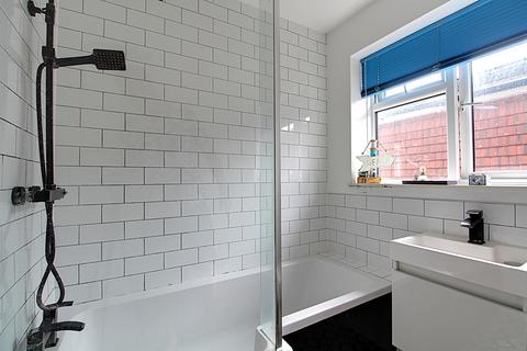 1 bedroom flat for sale, Leicester Court Saltdean