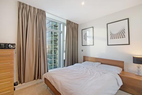 undefined, Pan Peninsula, Canary Wharf, London, E14