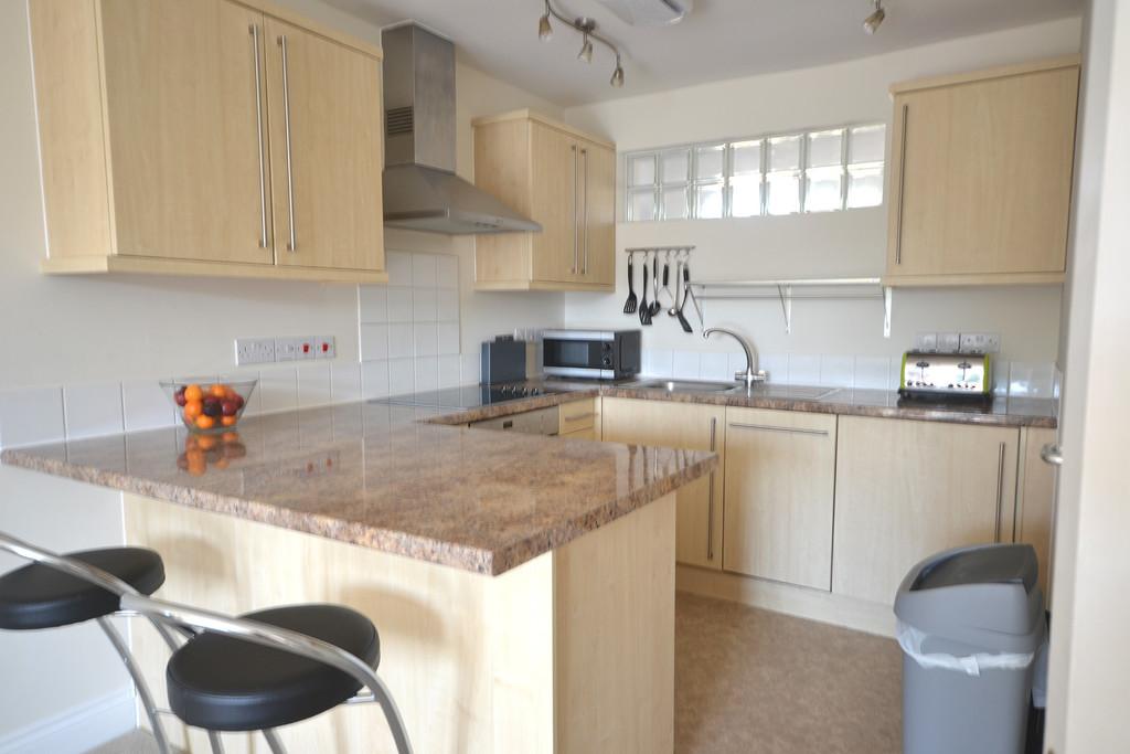 7 Forest Court kit