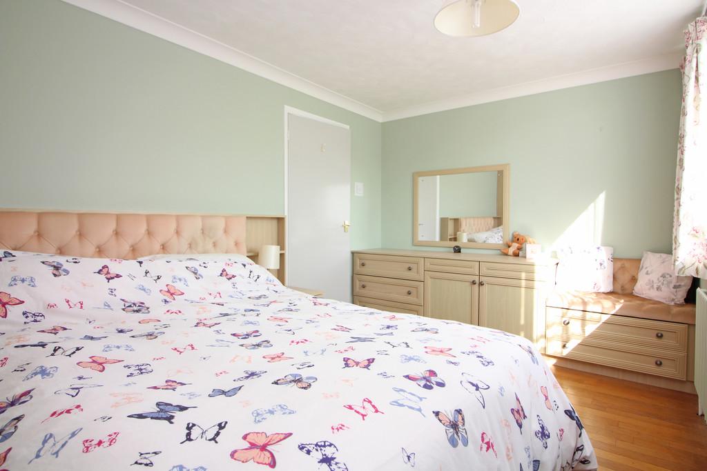 Bed1b