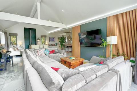 5 bedroom detached house for sale, Bones Lane, Petersfield GU31