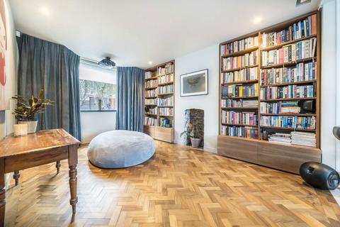 undefined, Deerhurst Road, London SW16