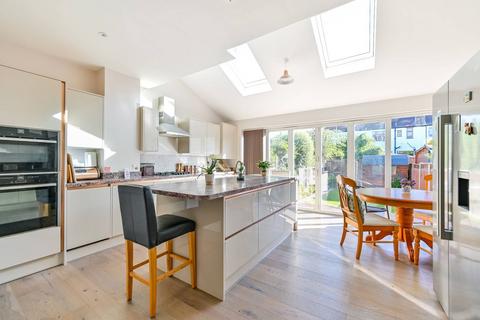 undefined, Oxford Avenue, Wimbledon, London, SW20