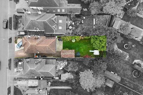 undefined, Ashburnham Crescent, Linslade